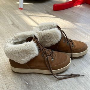Kookaburra boots